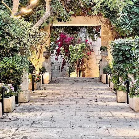 Palazzo Dei Fiori Since 1883 Villa Balzan