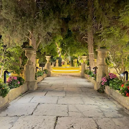 Palazzo Dei Fiori Since 1883 Villa *